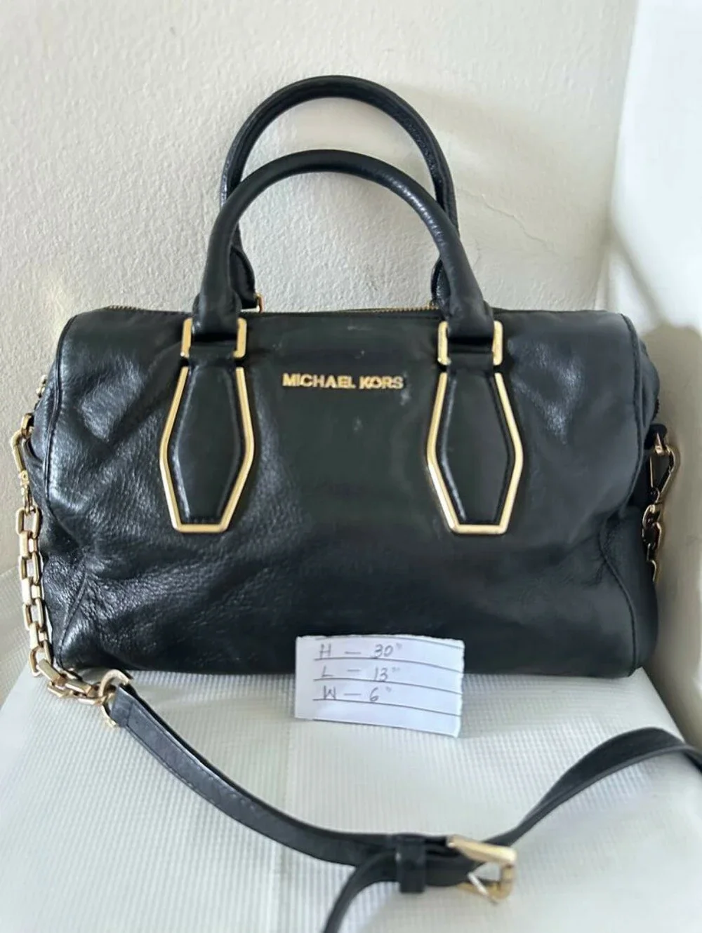 MICHAEL Michael Kors Vanessa Medium Chain Satchel in Black